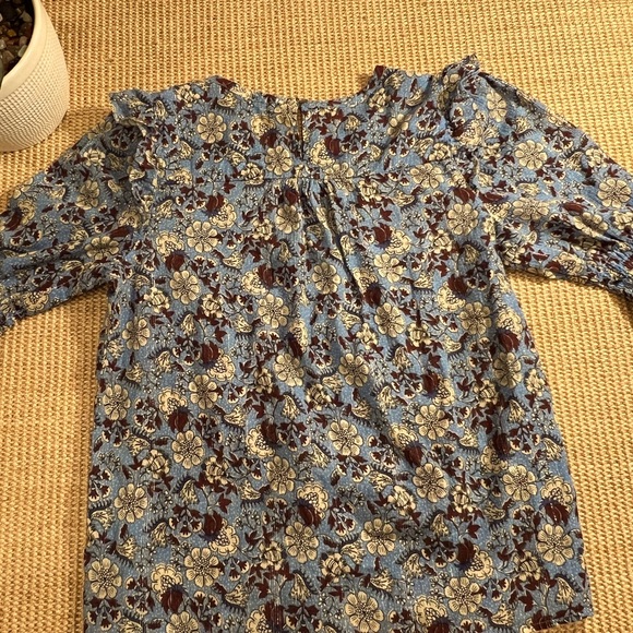 Blue Flower pattern LOFT Blouse - Picture 1 of 5